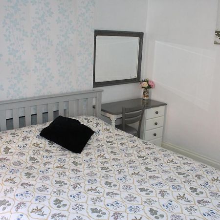 U-Din Homes Веймут Екстер'єр фото