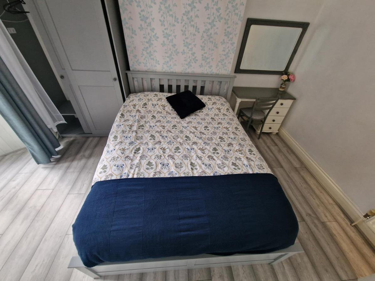 U-Din Homes Веймут Екстер'єр фото